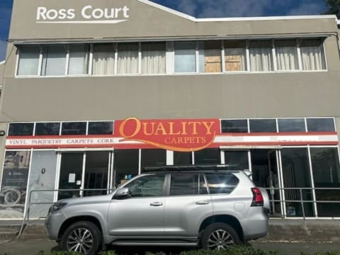 Flooring business, Brisbane Bayside, Proven Performer! Offers Considered!