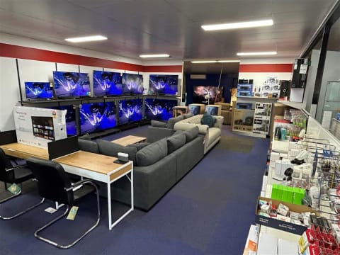 Pilbara Mitre 10 - 25% ROI, Operating Under Management