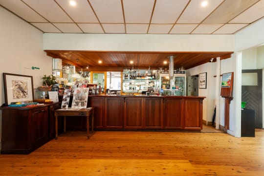 LEASEHOLD - Moyhu Hotel, VIC - 1P0514