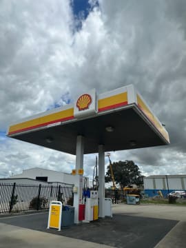 Exrh9uwsoldvlt7ndb6p