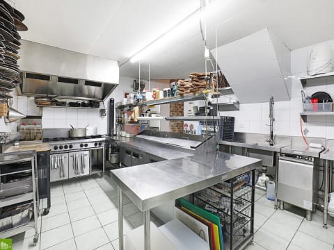 Perch Bar – Stylish Coastal Bar & Dining Venue in Prime Shellharbour Location