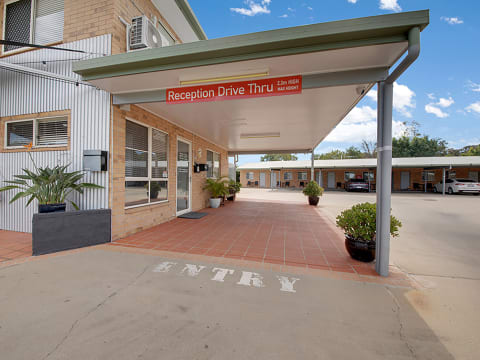 LEASEHOLD MOTEL OPPORTUNITY - BILOELA, QLD - 2702ML