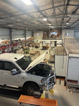 Gooseneck and Fifth Wheel Business for sale