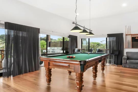 PURE LUXURY ON THE ISLAND - 2906MF
