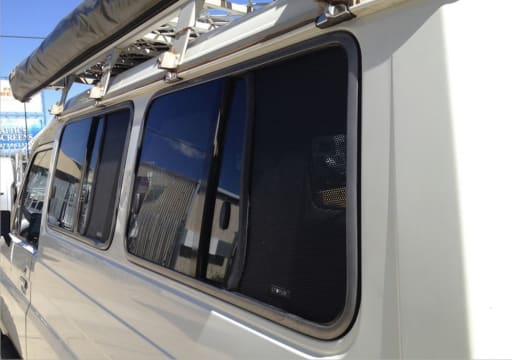 STOPUM Vehicle Sun Shade Screens Business