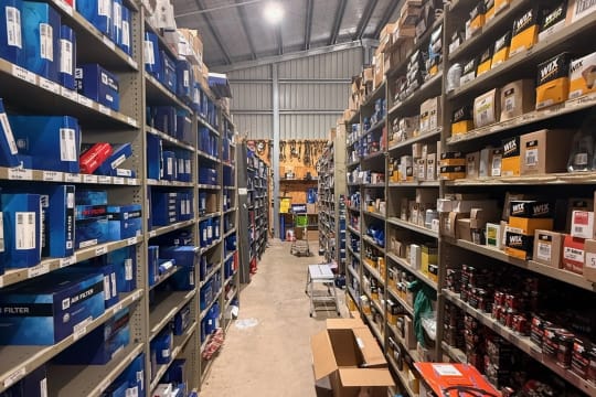 LEASEHOLD - Ovens Valley Parts Centre, Bright VIC - 1P0628