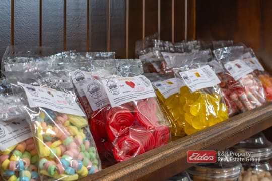 Milk Bar & Cafe - Stroud NSW