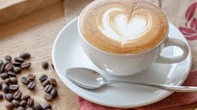 ALFRESCO. VIEWS. LIFESTYLE. OUTSTANDING CAFE. NUMBER ONE LOCATION COASTAL WA TOURIST DESTINATION