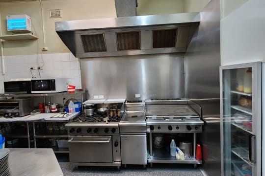 LEASEHOLD CAFE - MAIN STREET OF BUNBURY