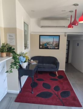 ICONIC MELBOURNE HOSPITALITY INSTITUTION + ACCOMMODATION BUSINESS | DUAL INCOME | PRIME ST KILDA ...