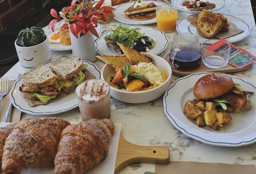 Seven-Day Café with a Modern Fit-Out and Huge Growth Potential! (Our Ref: V2089)