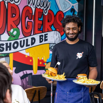 Burger Urge - Armstrong Creek (Geelong) VIC