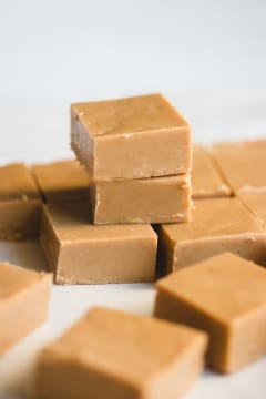 CONFECTIONERY DISTRIBUTOR