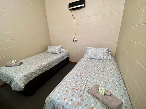 Best Tassie Hotel All Revenue Streams A1 Present FHGC 0/0 $895K +sav Vendor Finance conditions app