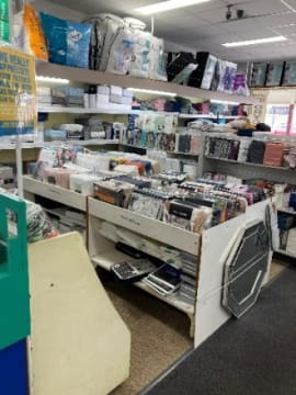 Tatts/ Pulhams Furniture & Carpet (RDT415)