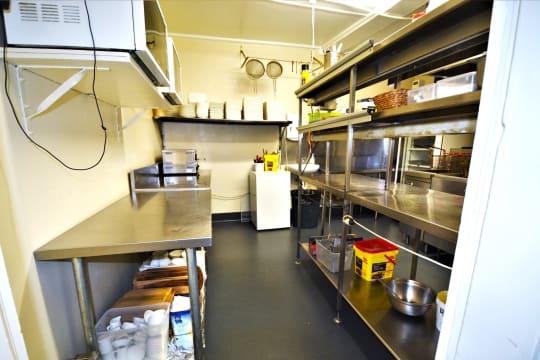 UNDER OFFER - Family Hotel, Cootamundra NSW - 1P0382