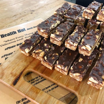 The Health Hut North Beach "where everything is delicious & Nutritious"