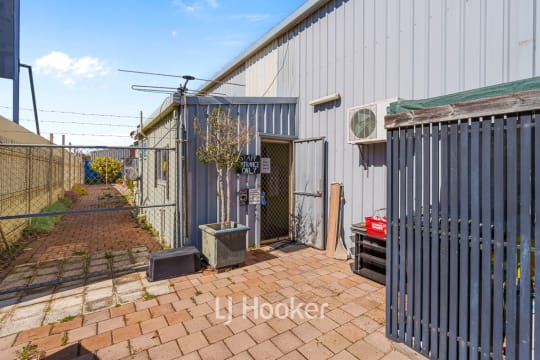 Established Busselton New & Secondhand Warehouse — $229,000 WIWO