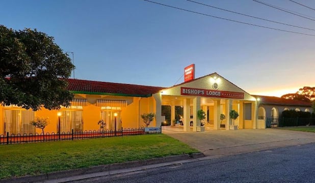 UNDER CONTRACT - Bishops Lodge, Narrandera NSW - 1P0548