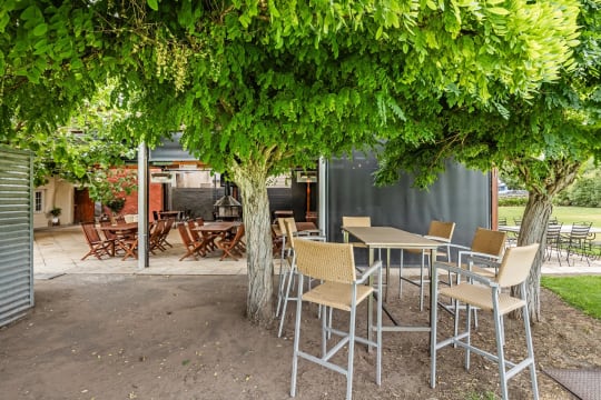 Old Mundulla Hotel - Freehold, Licences, Plant Furniture and Fittings