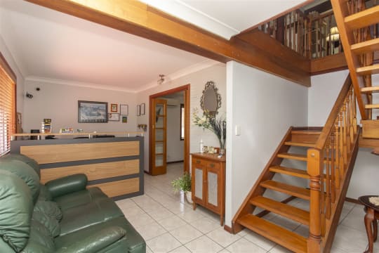 Profitable Seaside Bed & Breakfast Freehold Investment in Redcliffe