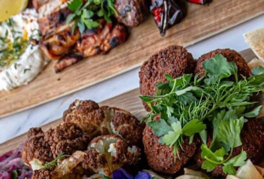 Thriving 'Family-Run' Restaurant in Prime Carlton Location (Our Ref: V2095)