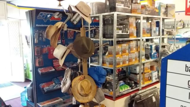 Successful, well-established Freehold Hardware store, food retail and residence