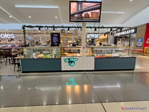 WELCOME TO WONTHAGGI PLAZA.