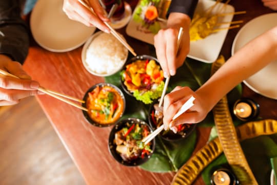 Vietnamese Restaurant & Take away near Puffing Billy Train Station *Tkg $11,000 pw [2303281]