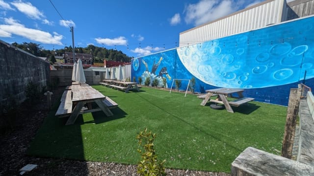 Queenstown Wine Bar  Proven, Lifestyle + Upside