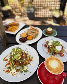 Profitable Restaurant For Sale-Prime Location in Roleystone