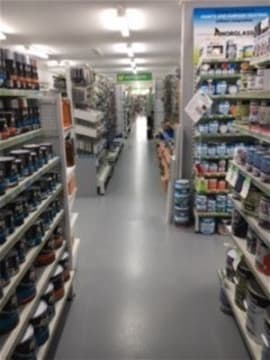 AWARD WINNING HARDWARE STORE - OCEAN FRONT PROPERTY - FREEHOLD - HEAVILY REDUCED