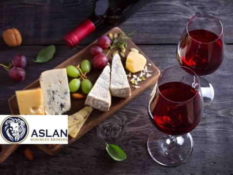 CAFE/RESTAURANT BUSINESS FOR SALE