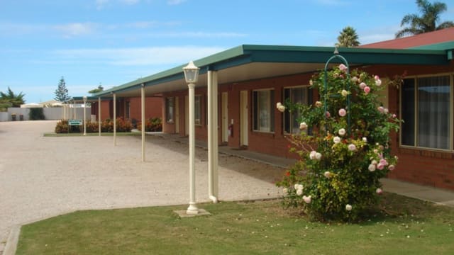 Edithburgh Seaside Motel -   Freehold Going concern with Expansion Potential