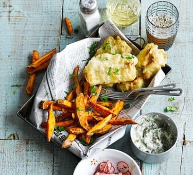 Long running Fish & Chips shop on main dining street in Bentleigh