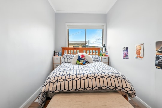 Freehold Port Cygnet Grocer Cygnet with Residence T/O $1.7m+ net $210K+ more