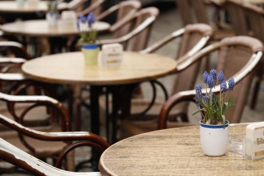CAFÉ FOR SALE – PRIME CORNER POSITION IN WARRAGUL