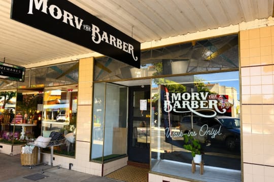 LEASEHOLD - Morv The Barber, Corowa NSW - 1P0587