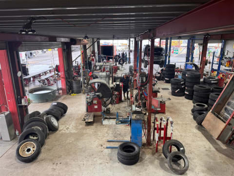 Tyre & Mechanical Powerhouse for sale Moree, NSW