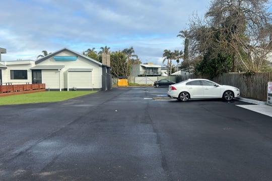 Whitecliffs General Store & Cafe
