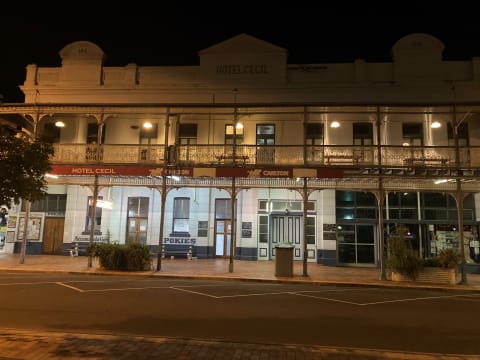 Ghkdmouc8ab3zw3xnql2