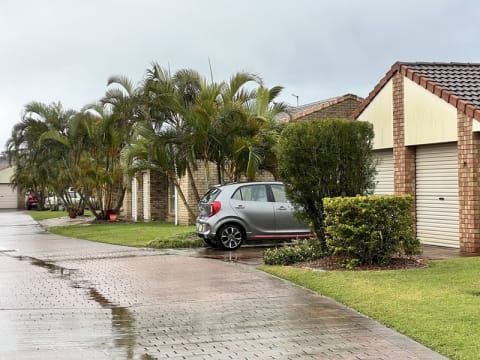 Live Offsite – No Real Estate Purchase Needed - ID 8435