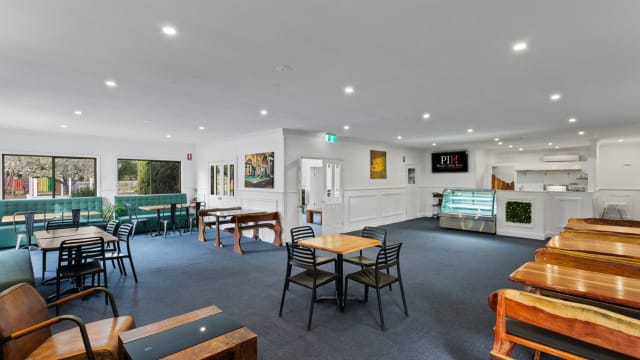 Phillip Island – Resort & Café with Growth Potential