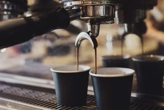6 Day Café | Chapel Street, Windsor | Fully Managed | Low Rent