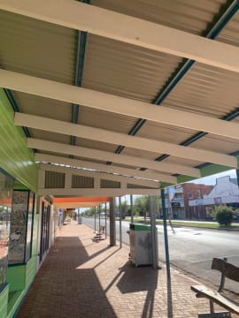 FREEHOLD BAKERY/CAFE AND HOUSE FOR SALE