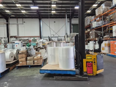 FREEHOLD + MANUFACTURING BUSINESS PACKAGE SIUPAK PLASTIC BAGS + 2/2 RUTHERFORD ROAD, SEAFORD