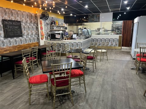Thriving Pizza and Pasta Opportunity -