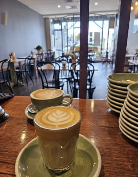 Well-established Asian Restaurant in Geelong for Sale