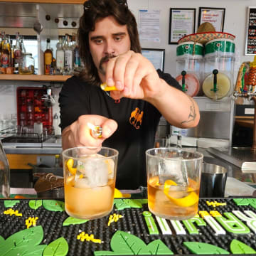 ALL OFFERS CONSIDERED - TACOS Y LIQUOR GEELONG FOR SALE