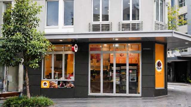 Busy Corner Food Takeaway – Surry Hills, NSW
